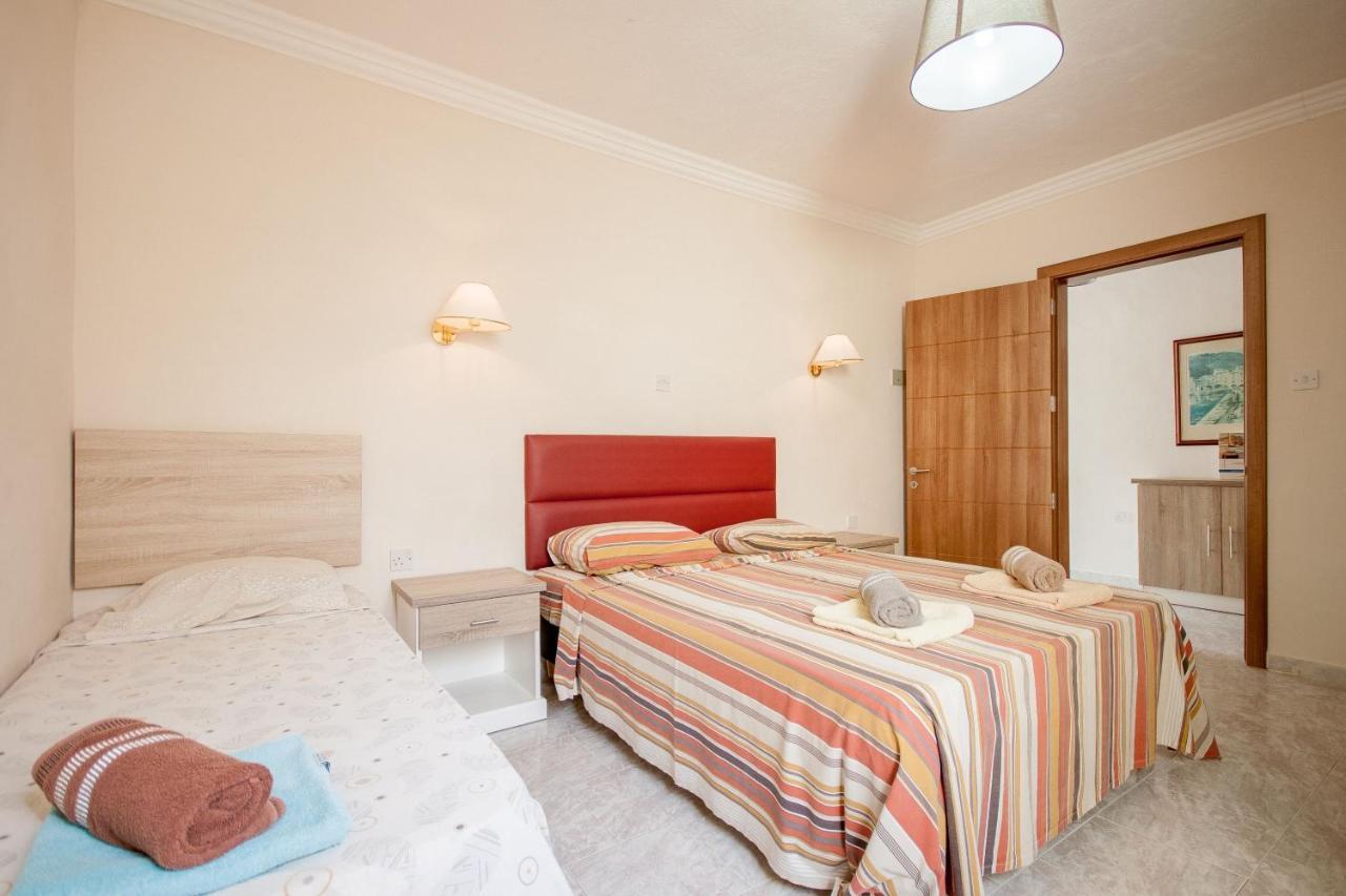 Pool And Sea Merill Apartments - Happy Rentals Mellieħa Exterior foto